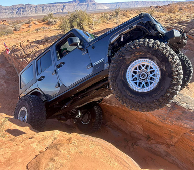 JEEP JKU SAVVY KRAWLER LITE SLIDERS (WELD ON)