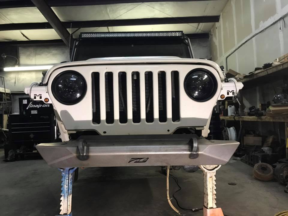 Mid-Width Front Bumper for Jeep YJ / TJ / LJ