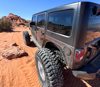 JEEP JKU SAVVY KRAWLER LITE SLIDERS (WELD ON)