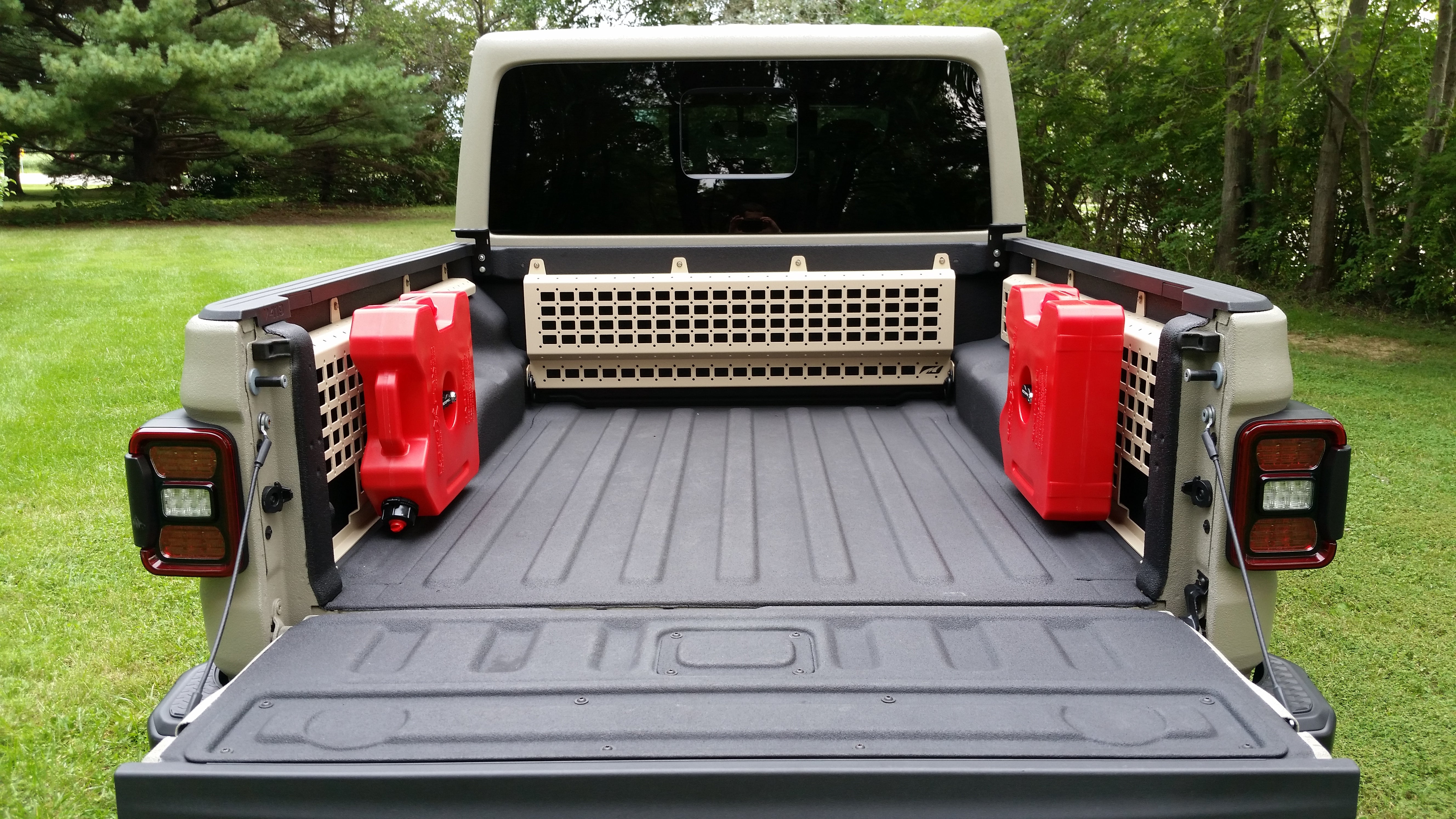 MOLLE Bed Panel Rack System 3 Panels for Jeep JT Gladiator