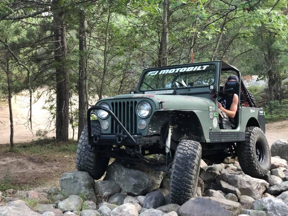 Stubby Front Bumper w/ Stinger for Jeep CJ