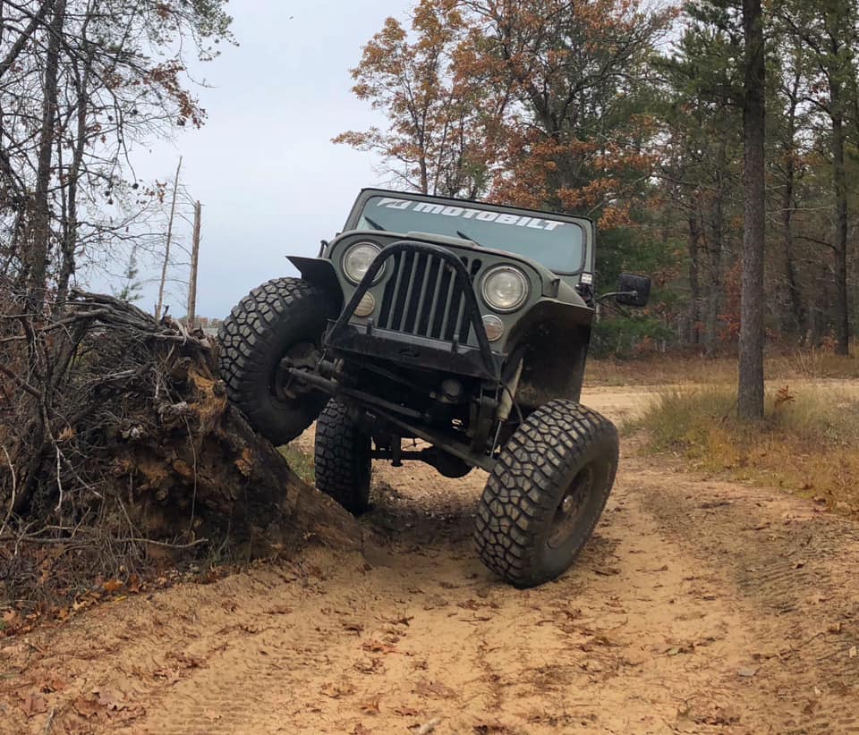 Stubby Front Bumper w/ Stinger for Jeep CJ