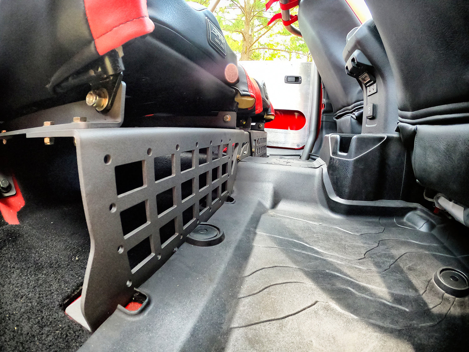 Rear Seat Mounts for Jeep JLU and Jeep JKU