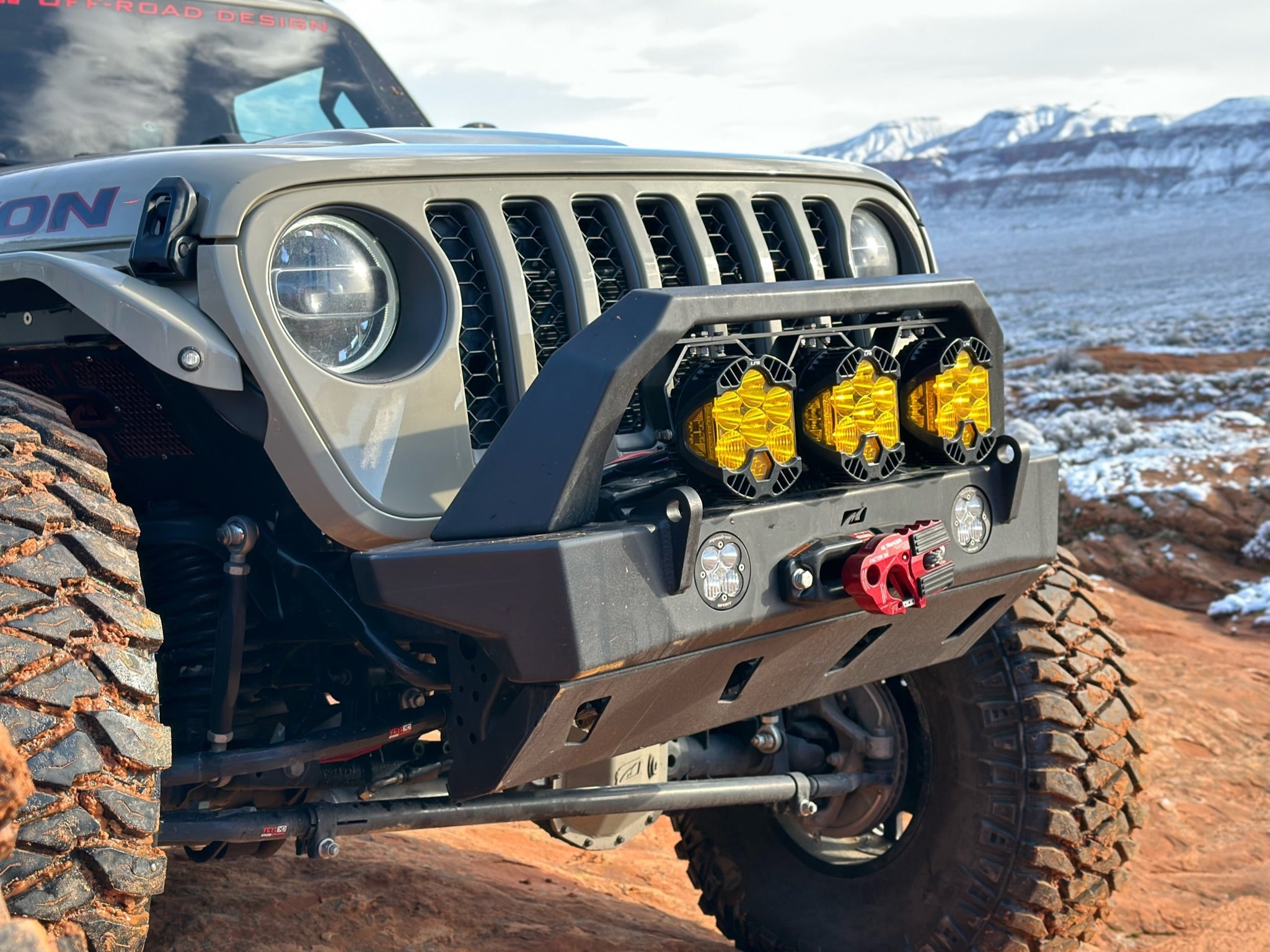 Crusher HD Front Bumper for Jeep JL/JT with Bull bar and Skidplate