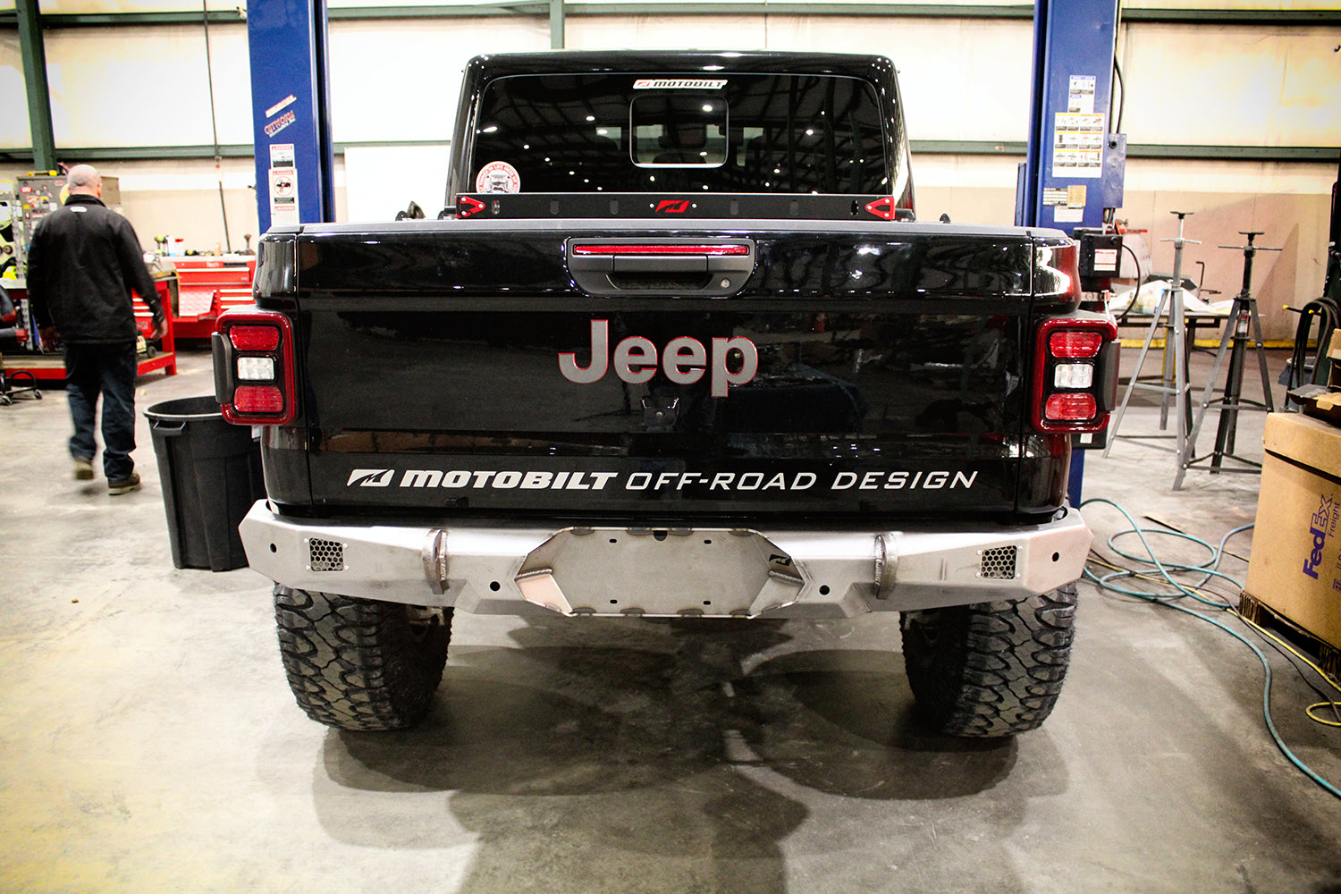 Gladius Rear Bumper for Jeep JT Gladiator