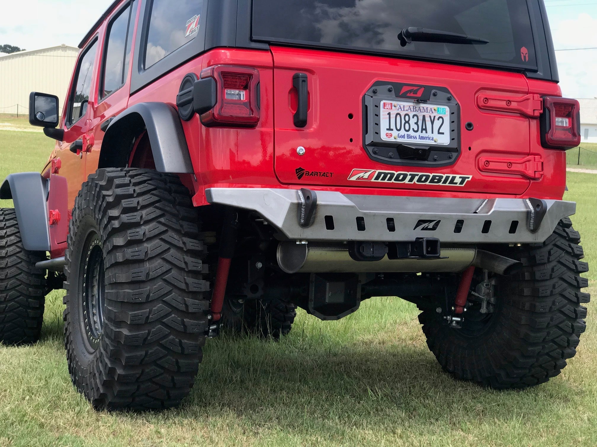 Crusher Rear Bumper w/ Spare Cutout for Jeep JL