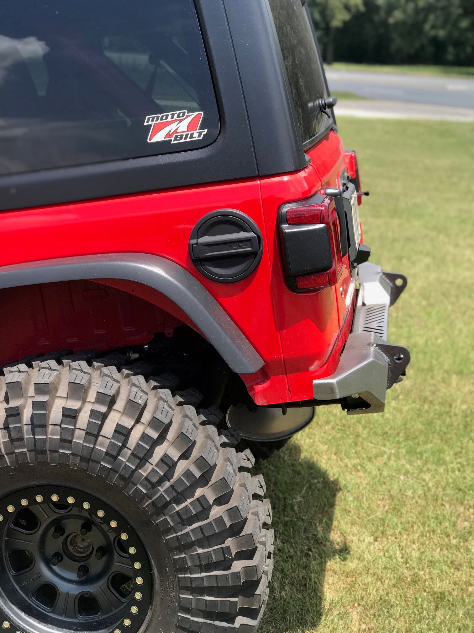 Crusher Rear Bumper w/ Spare Cutout for Jeep JL