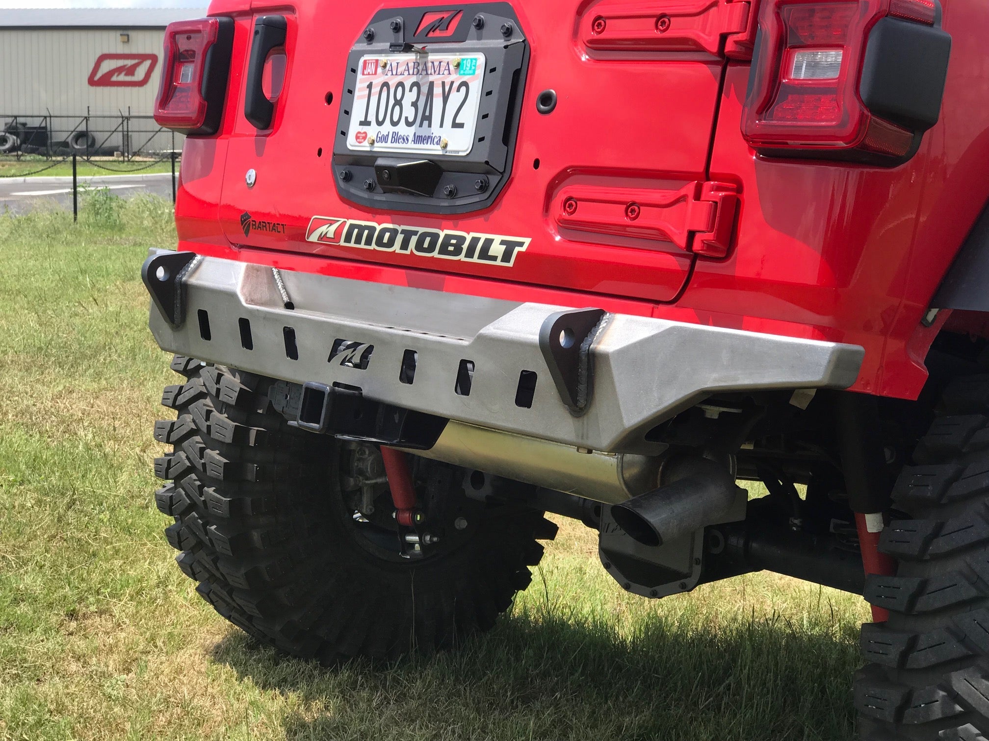 Crusher Rear Bumper w/ Spare Cutout for Jeep JL