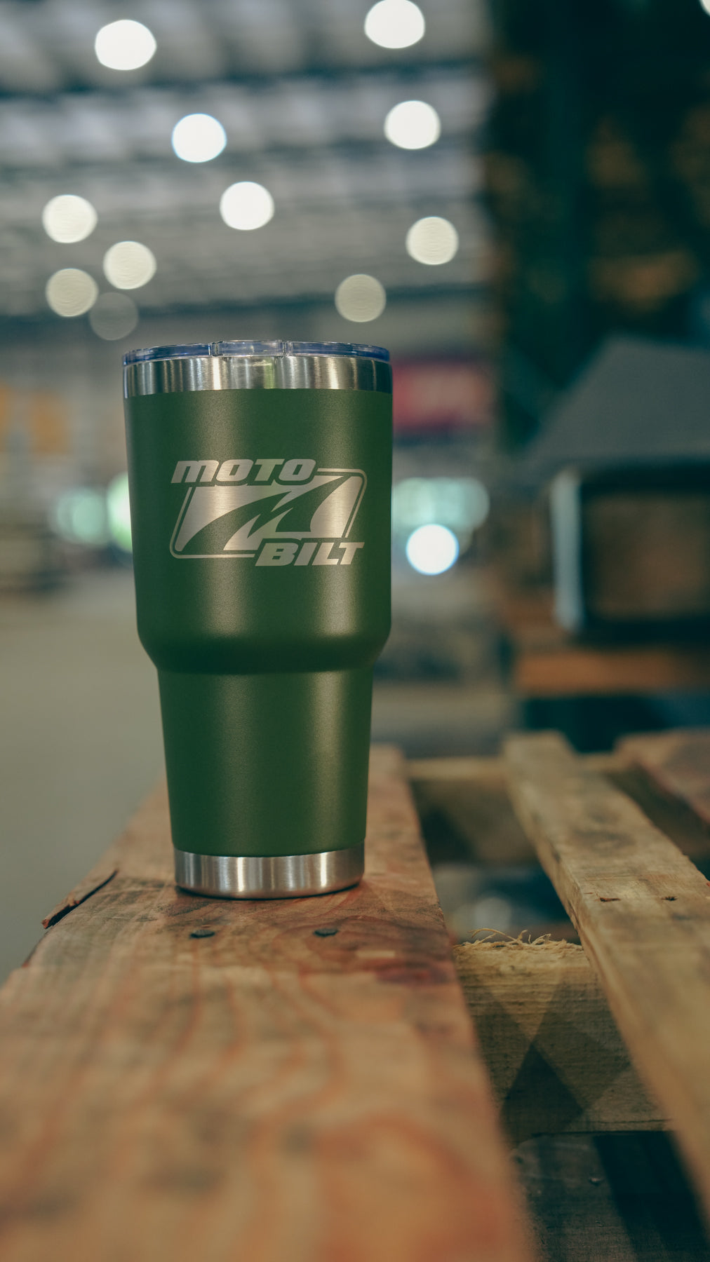 Motobilt Logo 30oz Tumbler Green