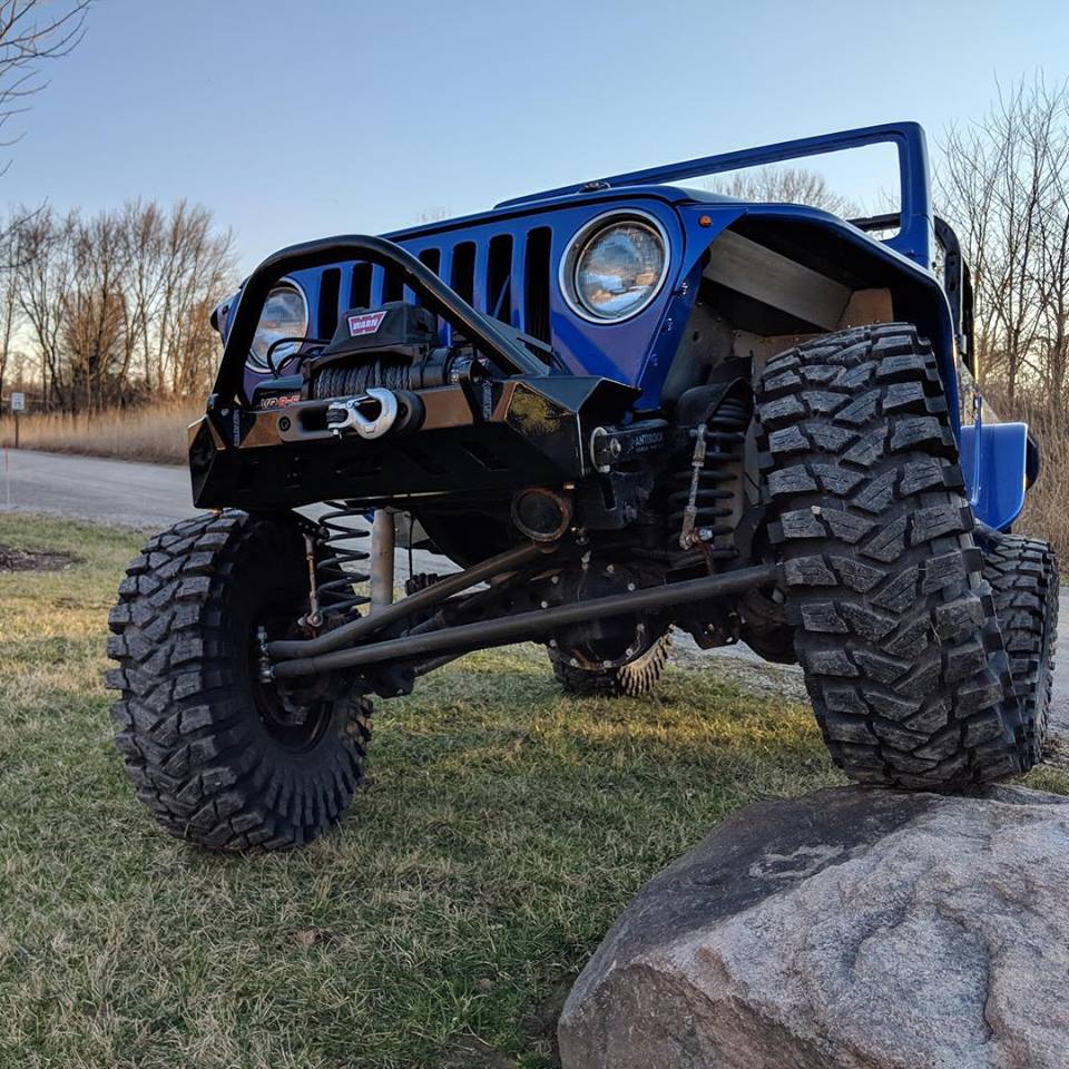 Crusher Series Front Bumper w/ Stinger for Jeep YJ / TJ /LJ