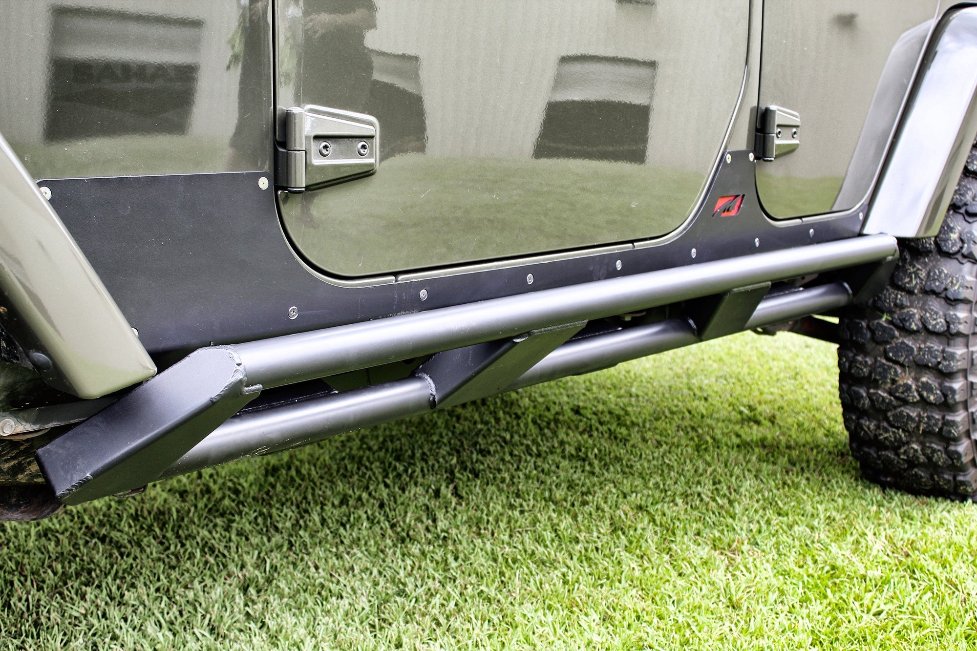 Frame Mounted Rocker Guards for Jeep JKU 4 Door