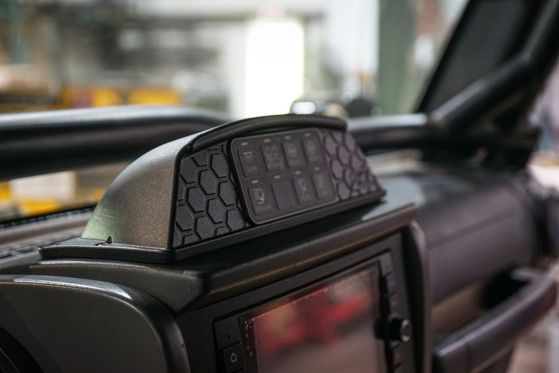 Dash Mount for Jeep JK/JKU 07-11 for Switch-Pros Unit