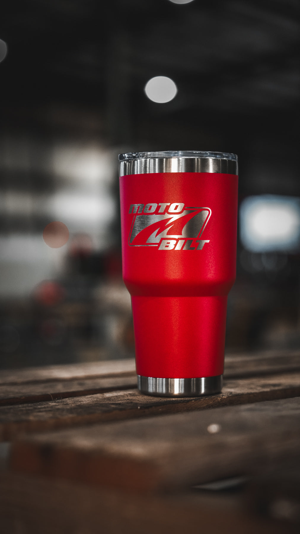 Motobilt Logo 30oz Tumbler Red