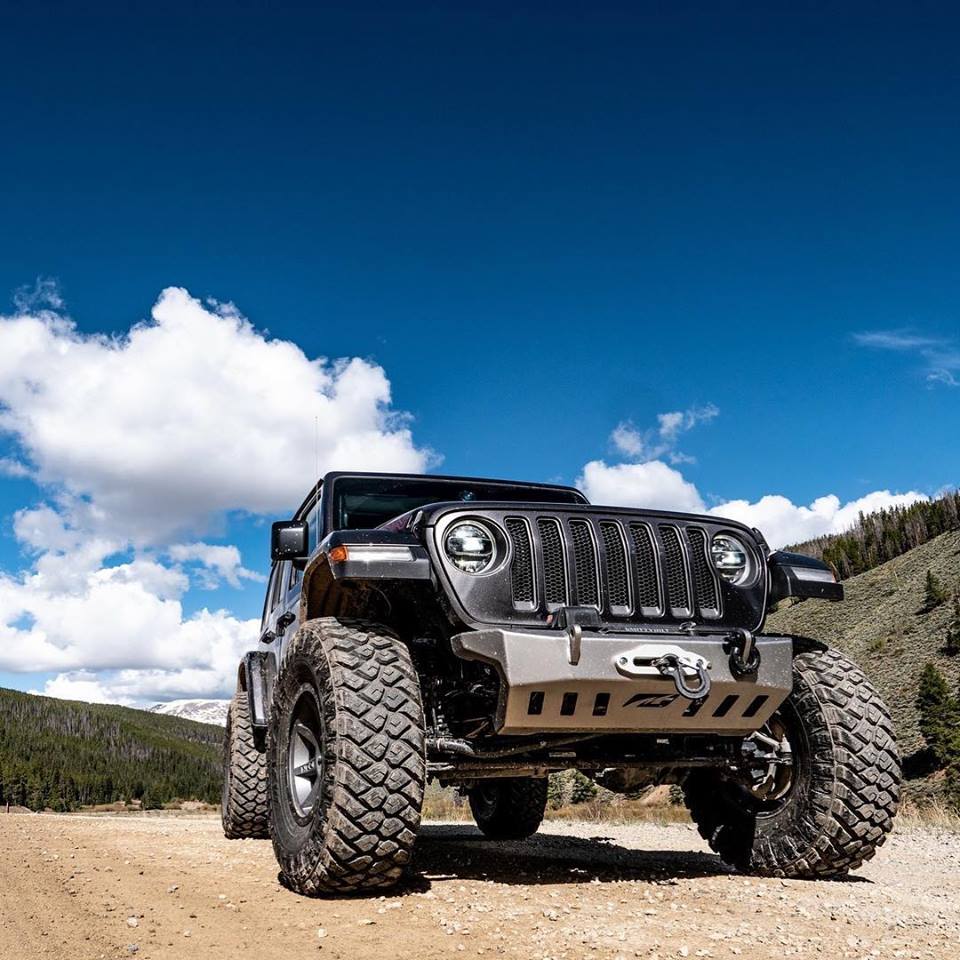 Crusher Series Front Bumper for Jeep JL and JT Gladiator