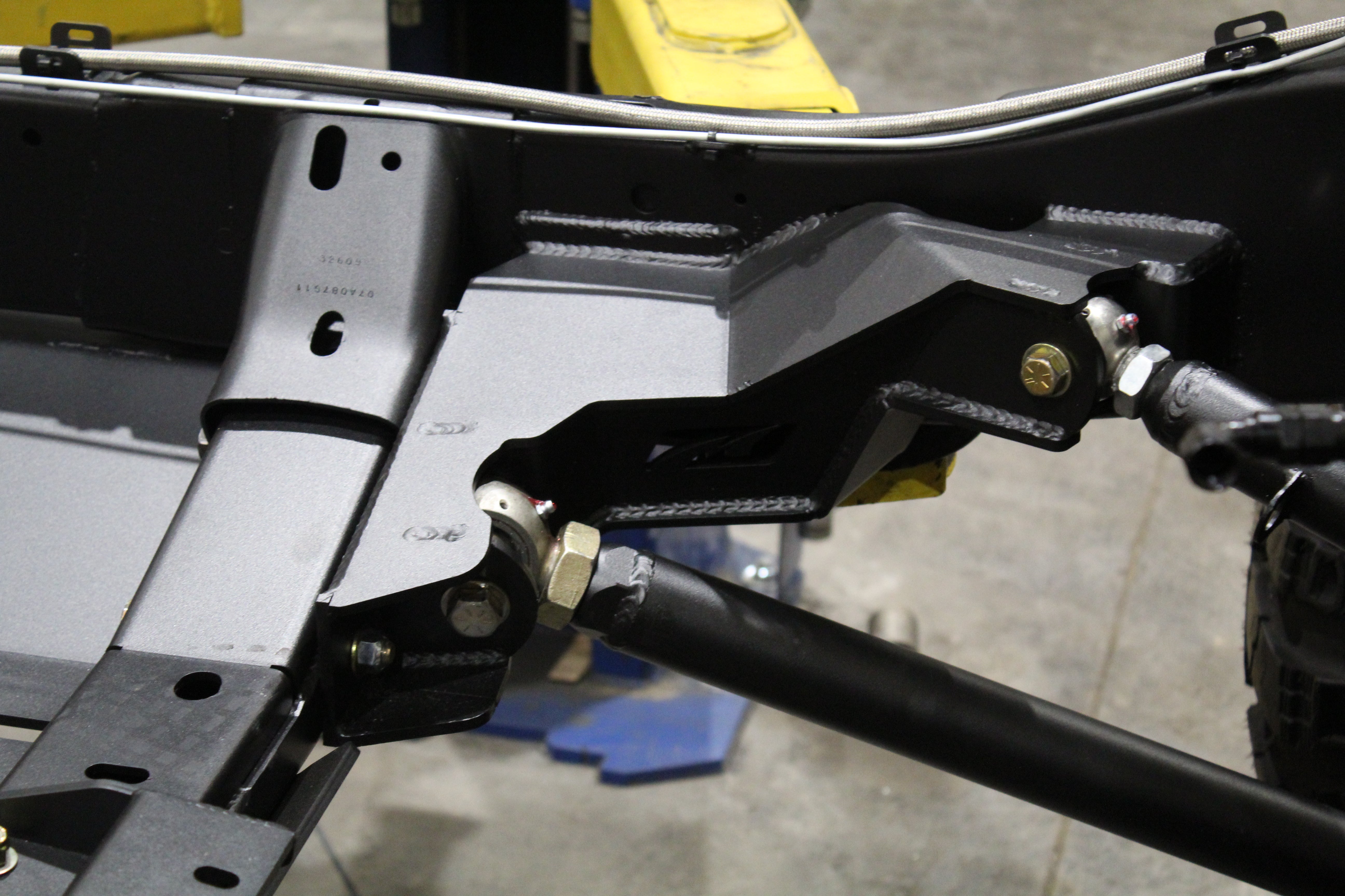 2007-2011 Jeep JKU 4 link Suspension Bracket & Skid Kit